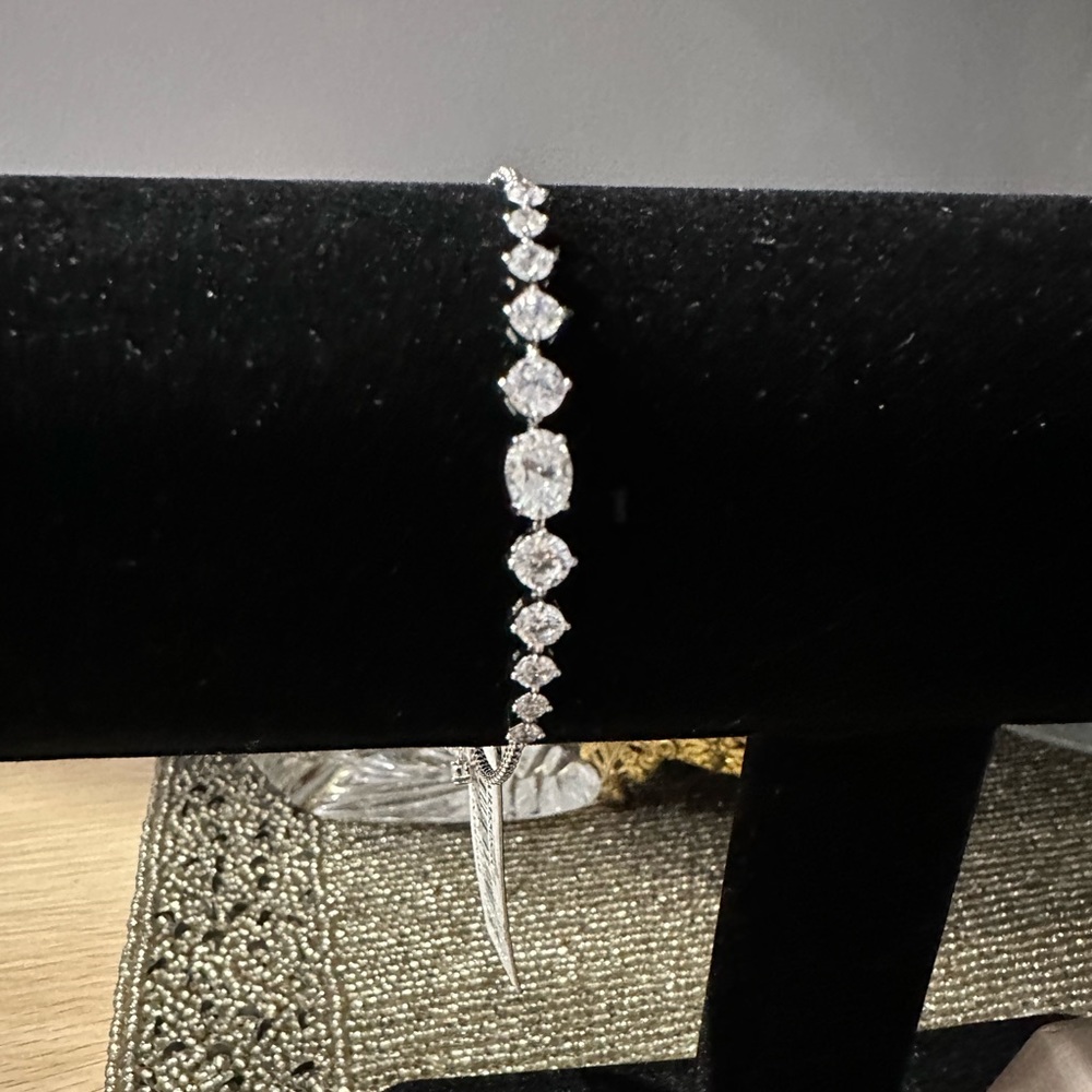 NWT NADRI adjustable bracelet